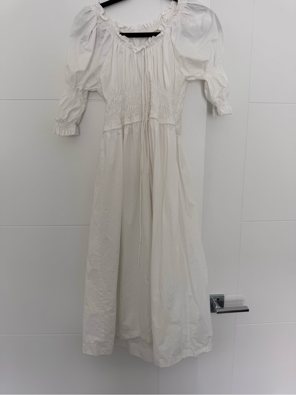 Dôen White Puff Sleeve Peasant Midi Dress